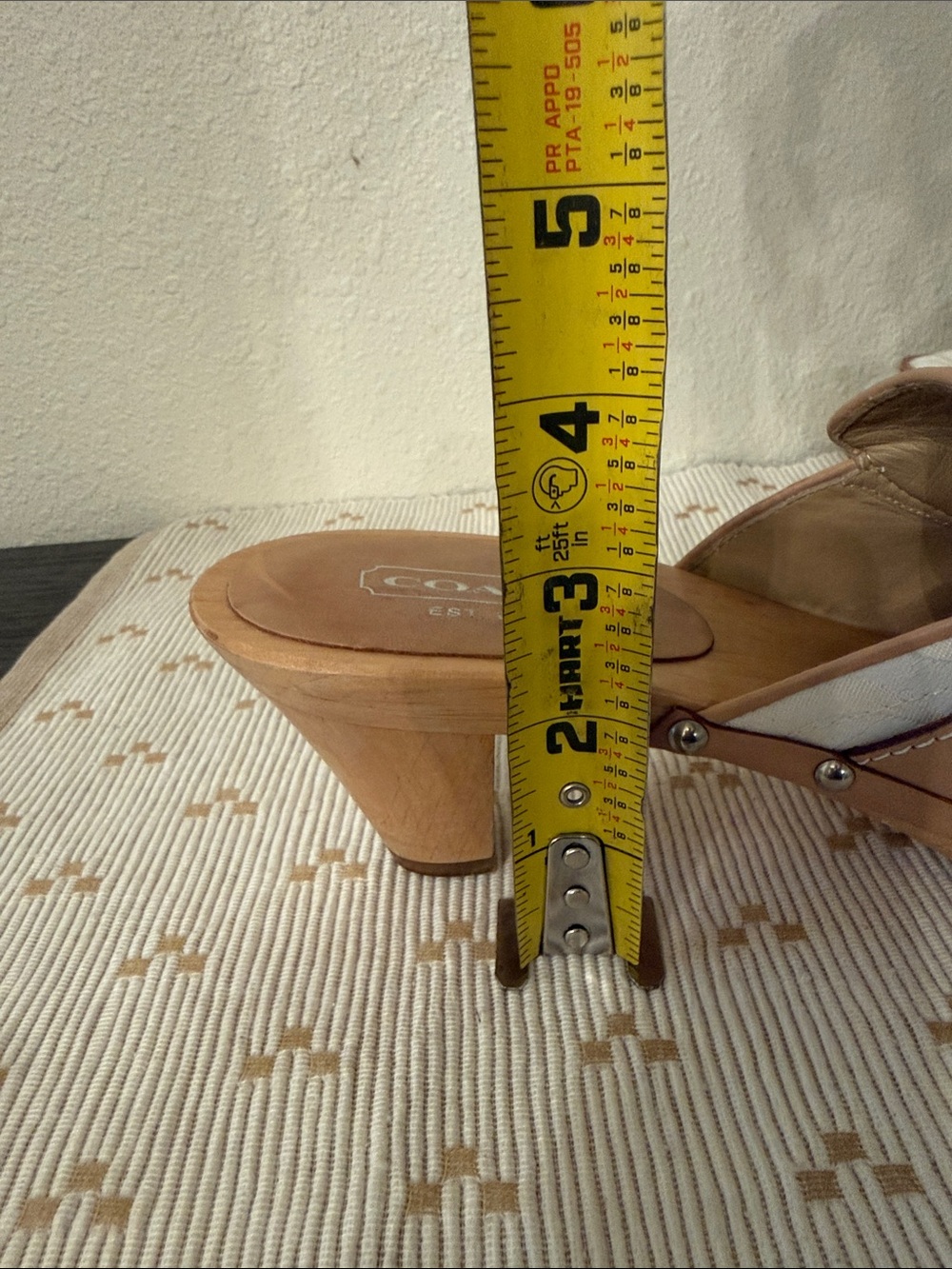 Coach Raina Signature Jacquard Wooden Clogs Mules Tan White Size 7 - Picture 12 of 14